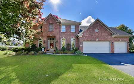 422 Ridgelawn Trl Batavia, IL 60510