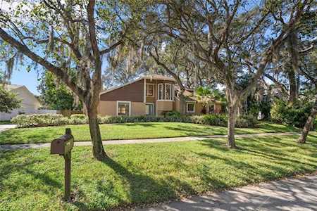 1025 Peninsula Ave Tarpon Springs, FL 34689