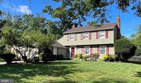 115 Iron Master Rd Cherry Hill, NJ 08034