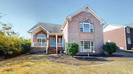 115 Settlers Way Hendersonville, TN 37075