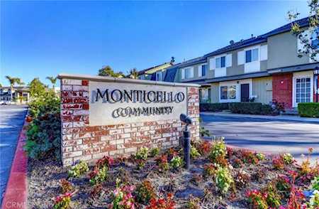 106 Lexington Ln Costa Mesa, CA 92626