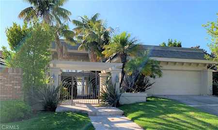 27 Montpellier #15 Newport Beach, CA 92660