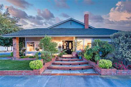 21131 Poston Ln Huntington Beach, CA 92646