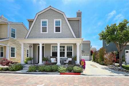 2306 Half Moon Lane Costa Mesa, CA 92627