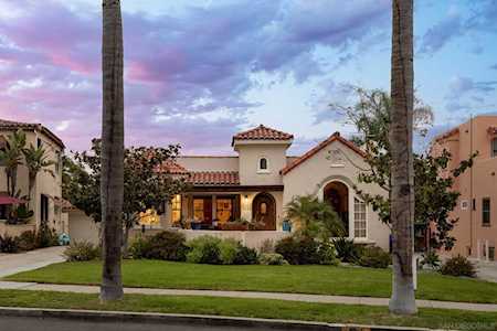4192 Rochester Rd San Diego, CA 92116