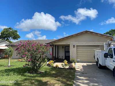 679 Tumblebrook Drive Port Orange, FL 32127