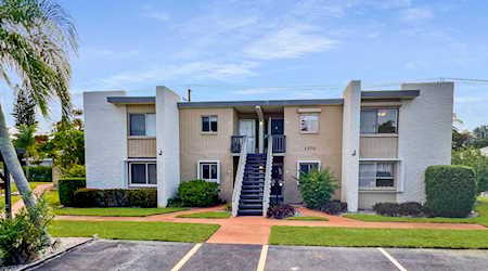 1370 NE 14th Court #32 Jensen Beach, FL 34957