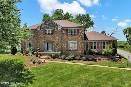 5404 Navajo Rd Louisville, KY 40207