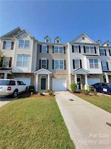13211 Calloway Glen Dr Charlotte, NC 28273