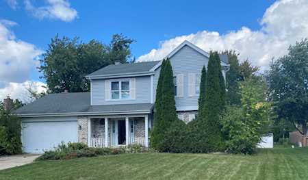 20W360 York Ln Downers Grove, IL 60516