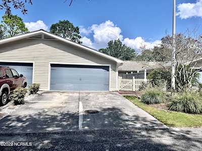 6212 Inland Greens Drive Wilmington, NC 28405