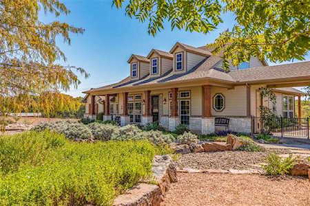 8166 County Road 529 Anna, TX 75409