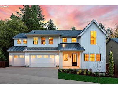 9091 SW Morrison ST Portland, OR 97225