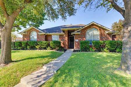 8017 Stern Street Frisco, TX 75035