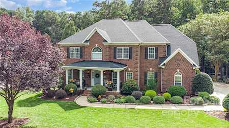 1024 Patricians Ln Wesley Chapel, NC 28110