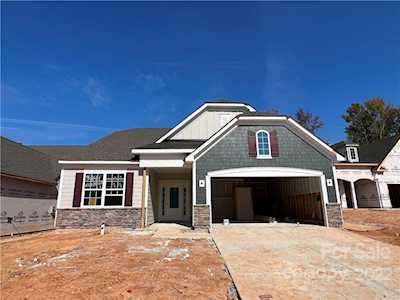 3241 Windhaven Ln Tega Cay, SC 29708
