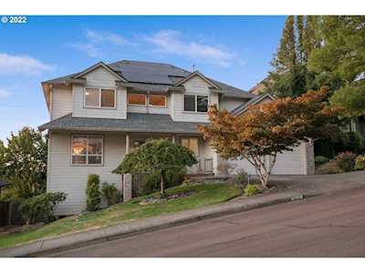 2529 NW 35th CIR Camas, WA 98607