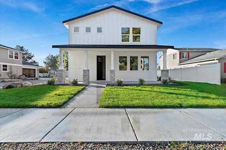 10301 W Arnold Road Boise, ID 83714