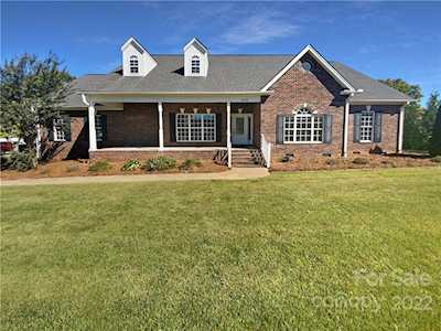 412 Cottonfield Circle Waxhaw, NC 28173