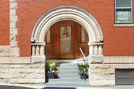 4 Park St #2 Brookline, MA 02446