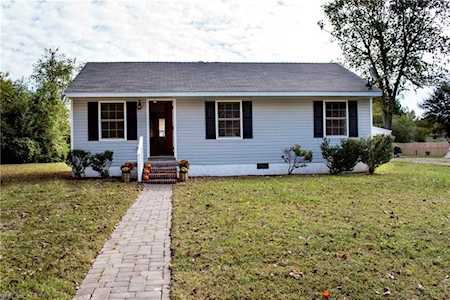 133 W Semple Rd Williamsburg, VA 23185
