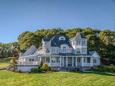 161 Mountain Rd Princeton, MA 01541