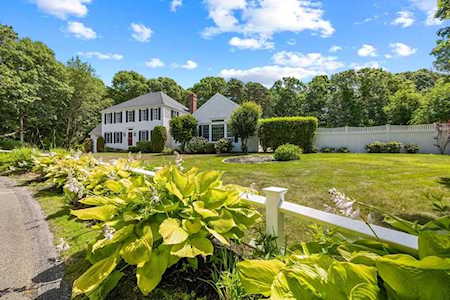 106 Valhalla Drive Yarmouth, MA 02664