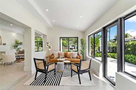 1310 Marseille Dr Miami Beach, FL 33141