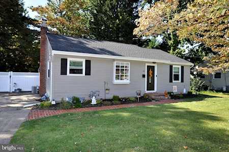 10 Newell Ave Cherry Hill, NJ 08034