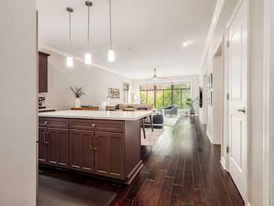 250 Daniel Burnham Square Columbus, OH 43215