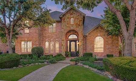 9828 Heather Ridge Trail Frisco, TX 75033
