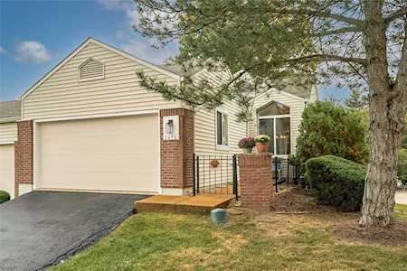 1696 Ridgeview Circle Dr Ballwin, MO 63021