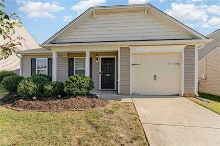 5907 Odenton Lane Pfafftown, NC 27040