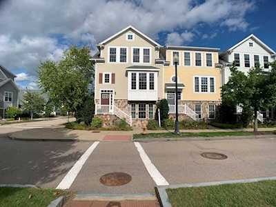 68 Parkview St Weymouth, MA 02190