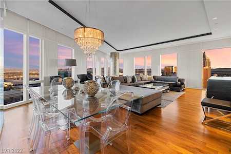 3750 Las Vegas Blvd #2704 Las Vegas, NV 89158