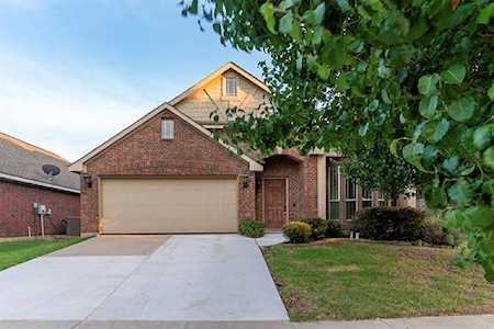 4420 Ridgeway Drive Mansfield, TX 76063