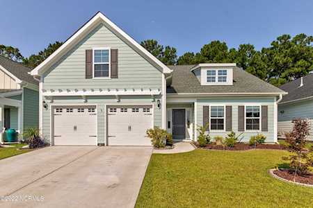 6024 Meadowgrove Loop Wilmington, NC 28409