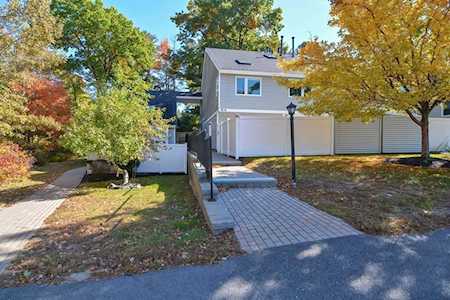 78 Meadow Pond Dr #I Leominster, MA 01453