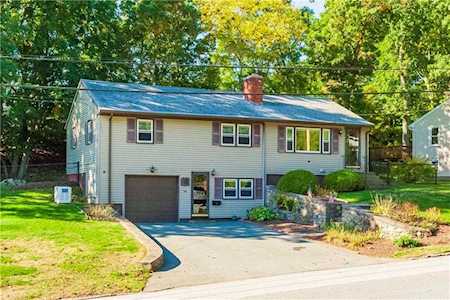 54 Grand View Rd East Greenwich, RI 02818