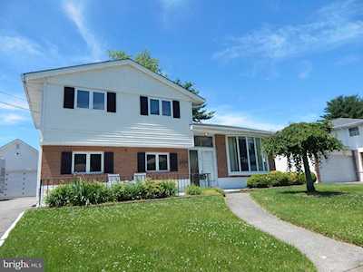 116 Adrienne Ave Blackwood, NJ 08012