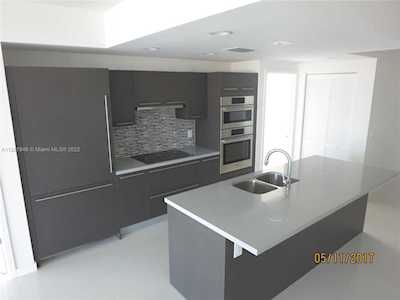 7751 NW 107Av #201 Doral, FL 33178
