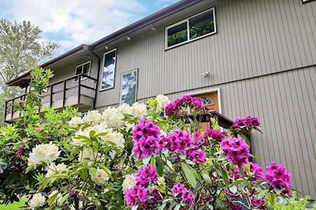 28624 164th Ave SE Kent, WA 98042