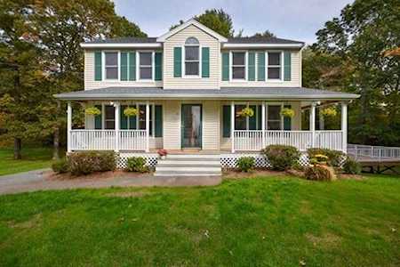 3 Rose Lane Berkley, MA 02779