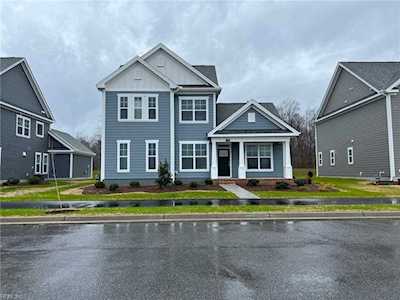 2206 Hampton Roads Parkway Chesapeake, VA 23321