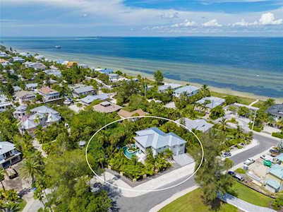 524 Blue Heron Dr Anna Maria, FL 34216