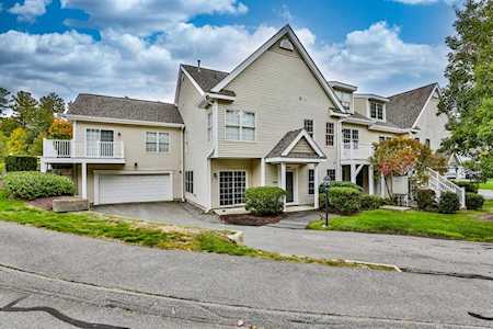 506 Diane Cir #506 Groveland, MA 01834