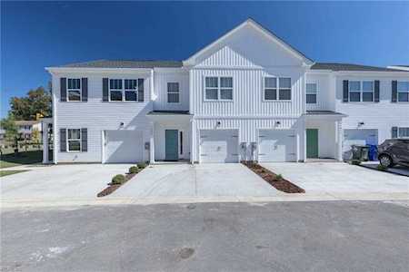 1009 White Marsh Rd Suffolk, VA 23434