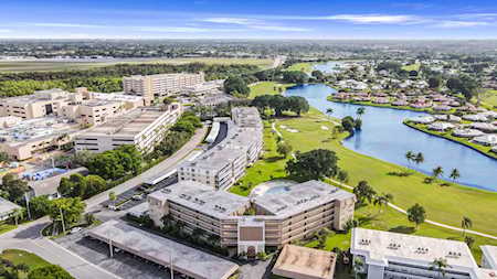 145 Atlantis Boulevard #105 Atlantis, FL 33462
