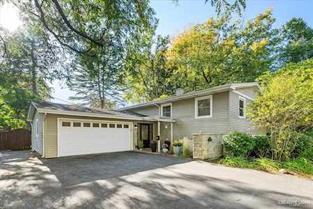 1125 Laurel Ln Naperville, IL 60540
