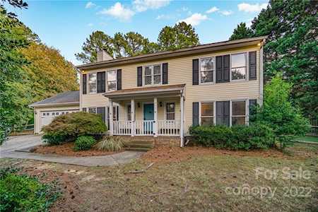 5727 Tom Query Rd Harrisburg, NC 28075